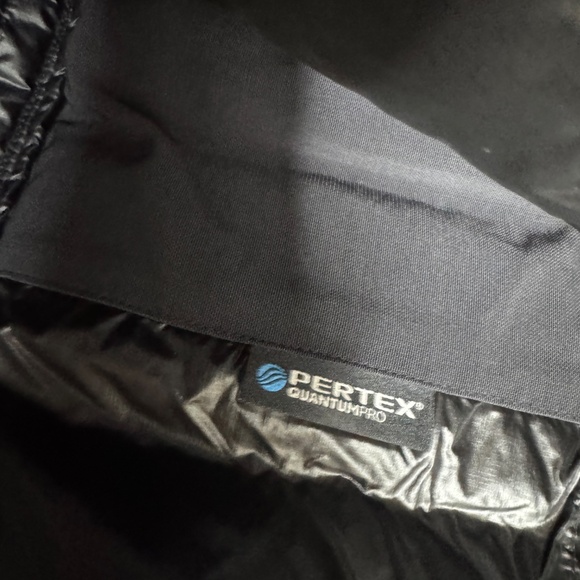 NEW Mountain Hardwear Phantom Alpine Down Hooded Jacket Men's Black Medium - Picture 8 of 13